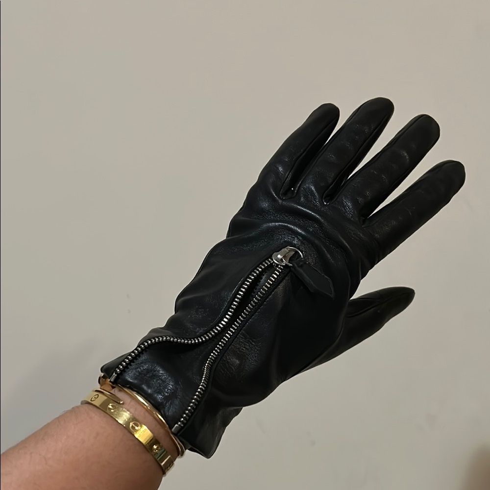 Agnelle Jane Lambskin Leather Glove size 8